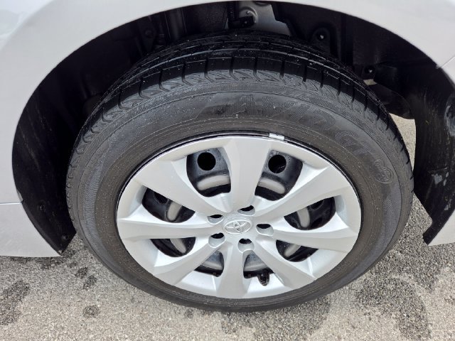Used 2023 Toyota Corolla LE FWD image 34