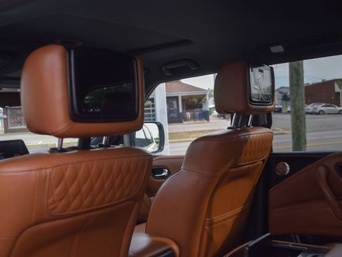 Certified 2023 INFINITI QX80 Sensory w/ All-Season Package AWD/4WD image 18