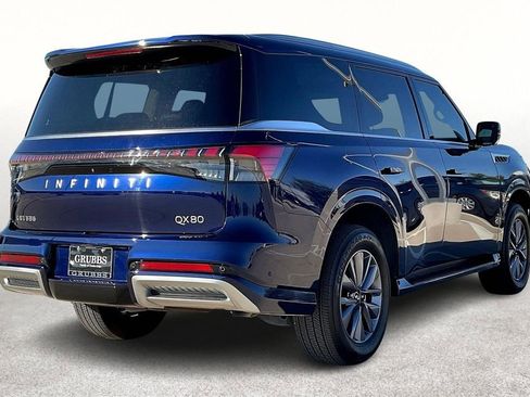 Certified 2025 INFINITI QX80 Pure image 2