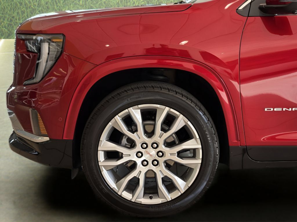 Used 2025 GMC Acadia Denali w/ Super Cruise Package AWD/4WD image 9