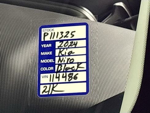 Used 2024 Kia Niro Wind w/ Wind Preserve Package FWD image 25