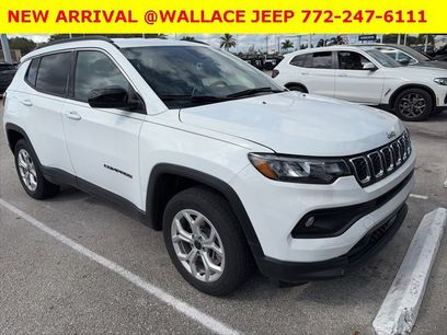 Used 2025 Jeep Compass Latitude w/ Convenience Group