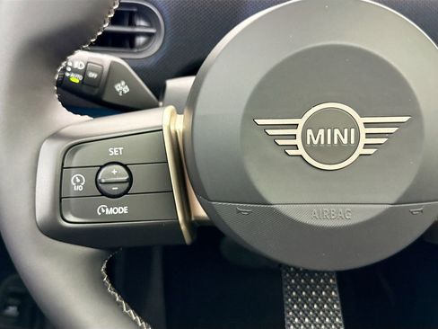 New 2026 MINI Cooper 4-Door Hardtop image 11