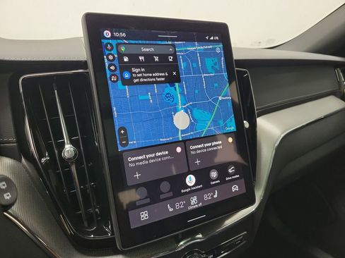 New 2026 Volvo XC60 B5 Ultra w/ Protection Package Premier image 28