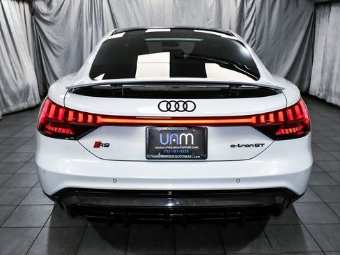 Used 2024 Audi RS e-tron GT w/ Ceramic Brake Package image 5