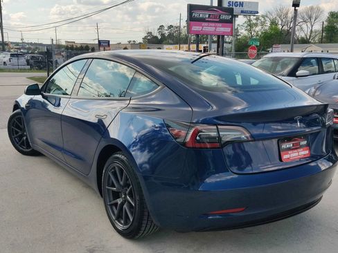 Used 2023 Tesla Model 3 Standard Range RWD image 3
