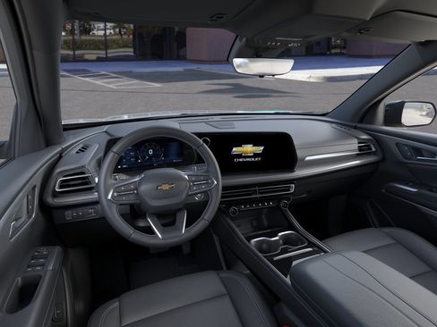 New 2026 Chevrolet Traverse LT w/ Midnight/Sport Edition FWD image 39