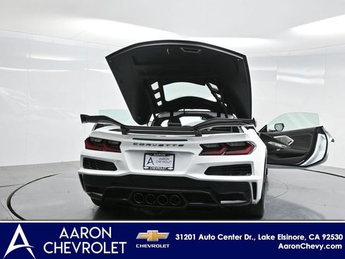 New 2025 Chevrolet Corvette Z06 w/ Z07 Performance Package RWD image 30