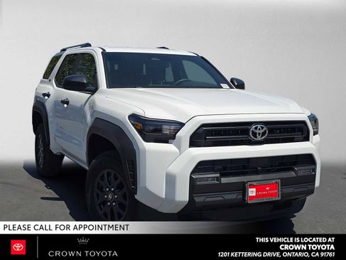 Certified 2026 Toyota 4Runner SR5 AWD/4WD image 1