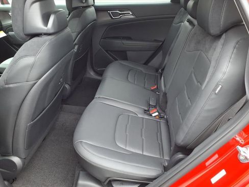 New 2026 Kia Sportage SX FWD image 12