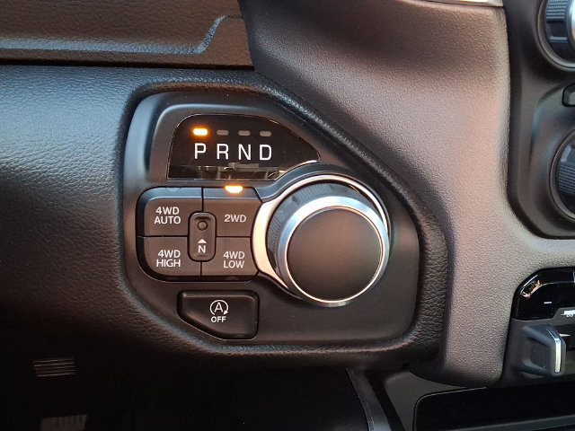 Used 2022 RAM 1500 Big Horn AWD/4WD image 14