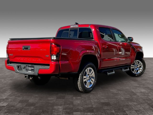 Used 2021 Toyota Tacoma SR AWD/4WD image 5