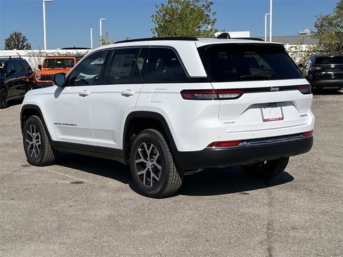 New 2025 Jeep Grand Cherokee Limited image 4