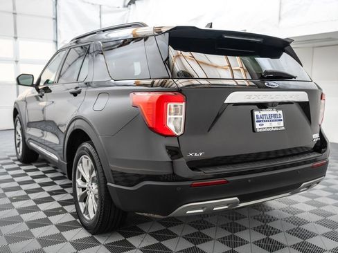 Used 2023 Ford Explorer XLT w/ Equipment Group 202A AWD/4WD image 6
