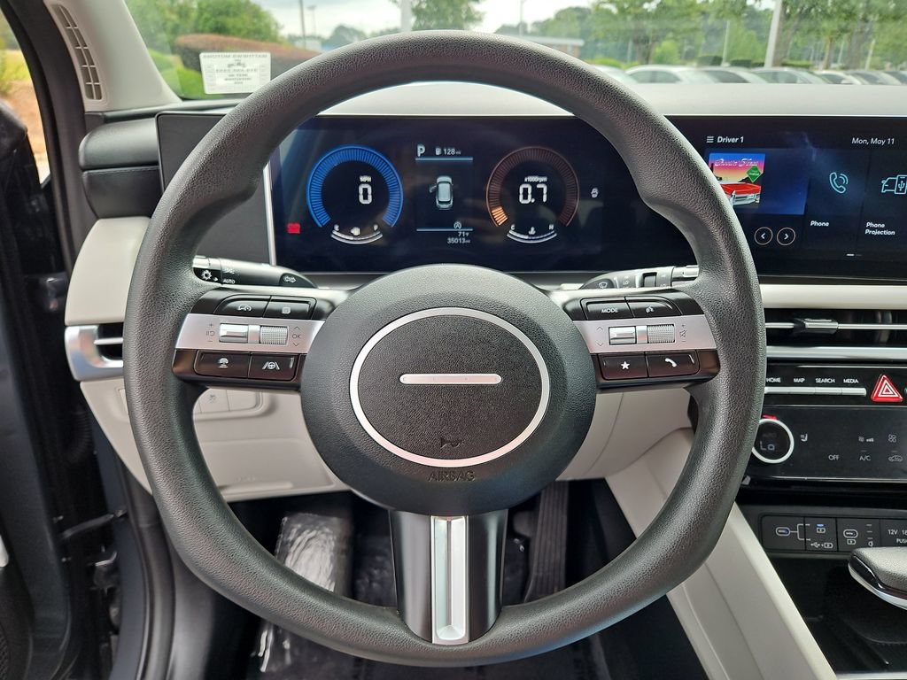 Used 2025 Hyundai Tucson SEL FWD image 10