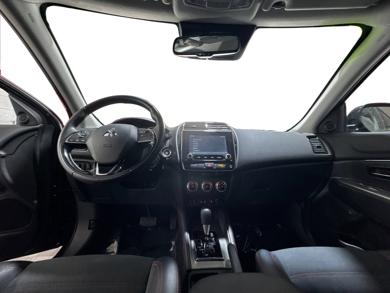 Used 2024 Mitsubishi Outlander Sport ES AWD/4WD image 13