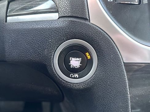 Used 2020 Chrysler 300 Touring w/ Sport Appearance Package image 28