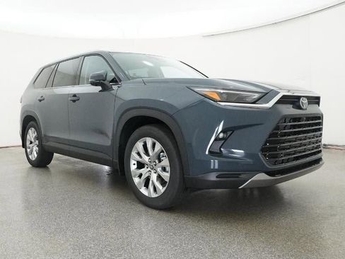New 2026 Toyota Grand Highlander Limited image 29