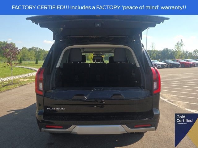 Used 2025 Ford Expedition Platinum AWD/4WD image 14