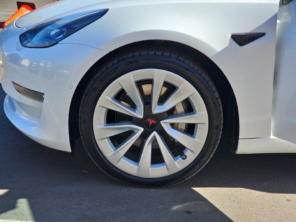 Used 2021 Tesla Model 3 Long Range AWD/4WD image 37
