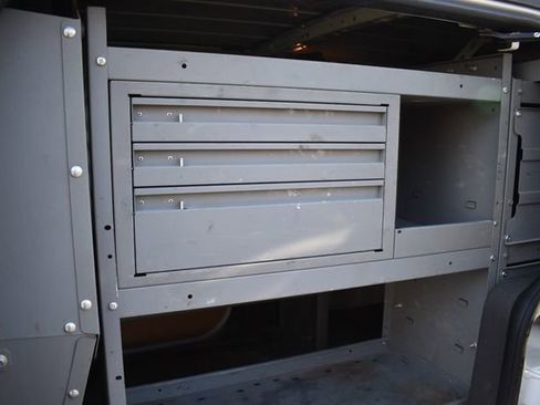 Used 2020 Ford Transit Connect XL image 13