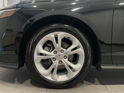Used 2025 Honda Accord LX image 7