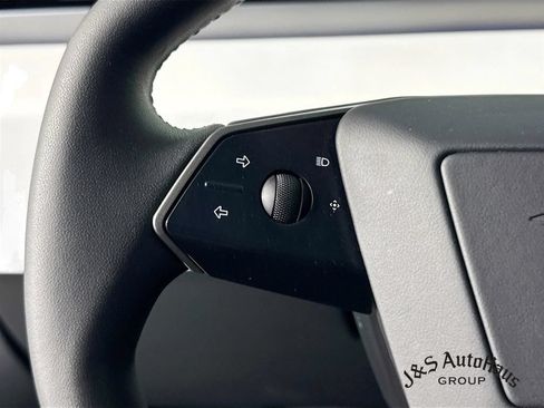 Used 2024 Tesla Cybertruck Cyberbeast AWD/4WD image 13