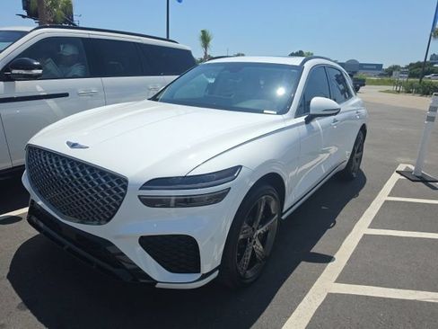 Used 2024 Genesis GV70 3.5T Sport w/ Sport Advanced Package AWD/4WD image 3