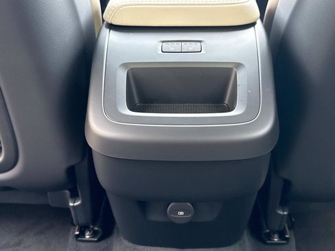 New 2026 Volvo XC60 B5 Plus w/ Climate Package image 16
