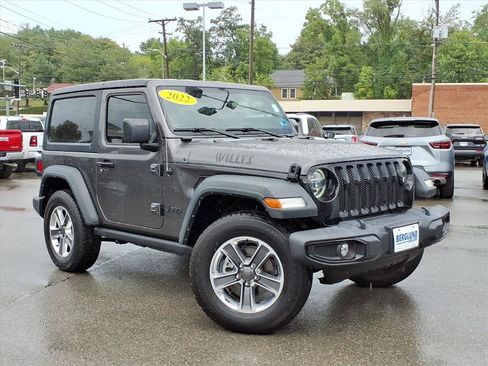 Used 2022 Jeep Wrangler Sport AWD/4WD image 2