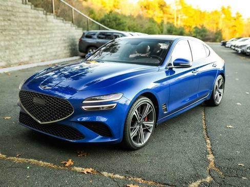 Used 2024 Genesis G70 2.5T w/ Sport Prestige Package image 10