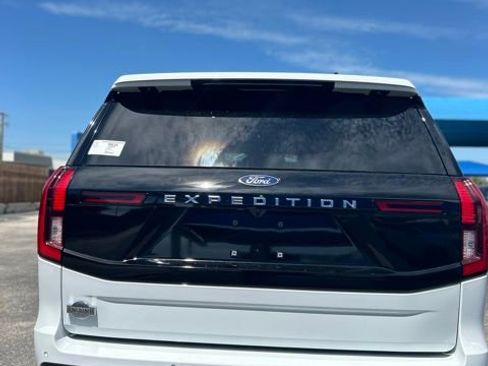 New 2026 Ford Expedition King Ranch AWD/4WD image 14