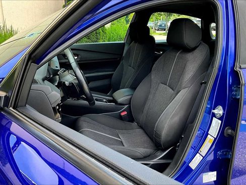 Used 2023 Honda Accord Sport image 15