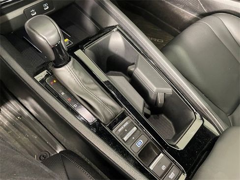 Used 2024 Honda Accord Sport image 9