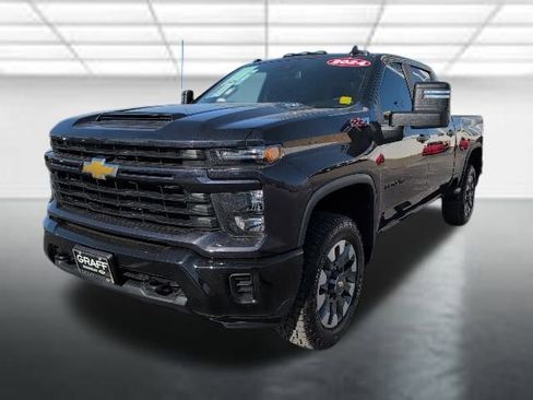 Used 2024 Chevrolet Silverado 2500 Custom w/ Custom Convenience Package image 24