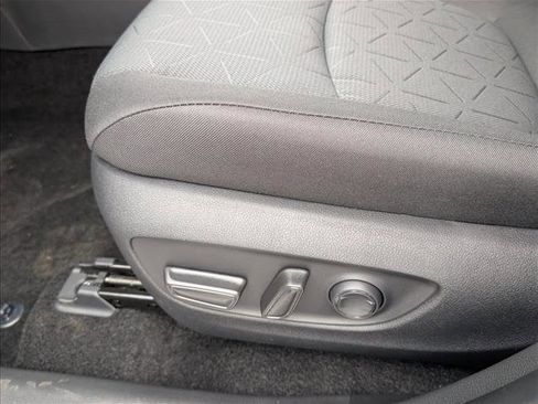 New 2025 Toyota RAV4 XLE image 17