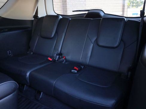 Used 2019 INFINITI QX80 Luxe w/ 22" Wheel Package AWD/4WD image 24