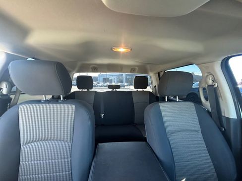 Used 2012 RAM 2500 ST w/ Popular Equipment Group AWD/4WD image 28