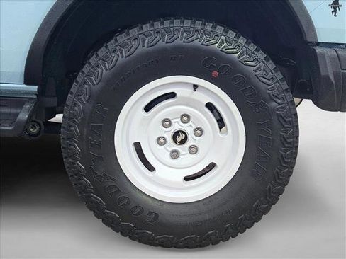 New 2025 Ford Bronco Heritage Edition image 10