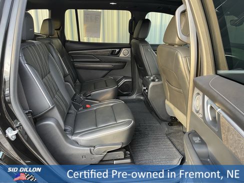 Certified 2025 Buick Enclave Avenir w/ Super Cruise Package image 20