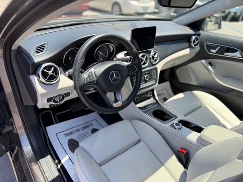 Used 2020 Mercedes-Benz GLA 250 image 24