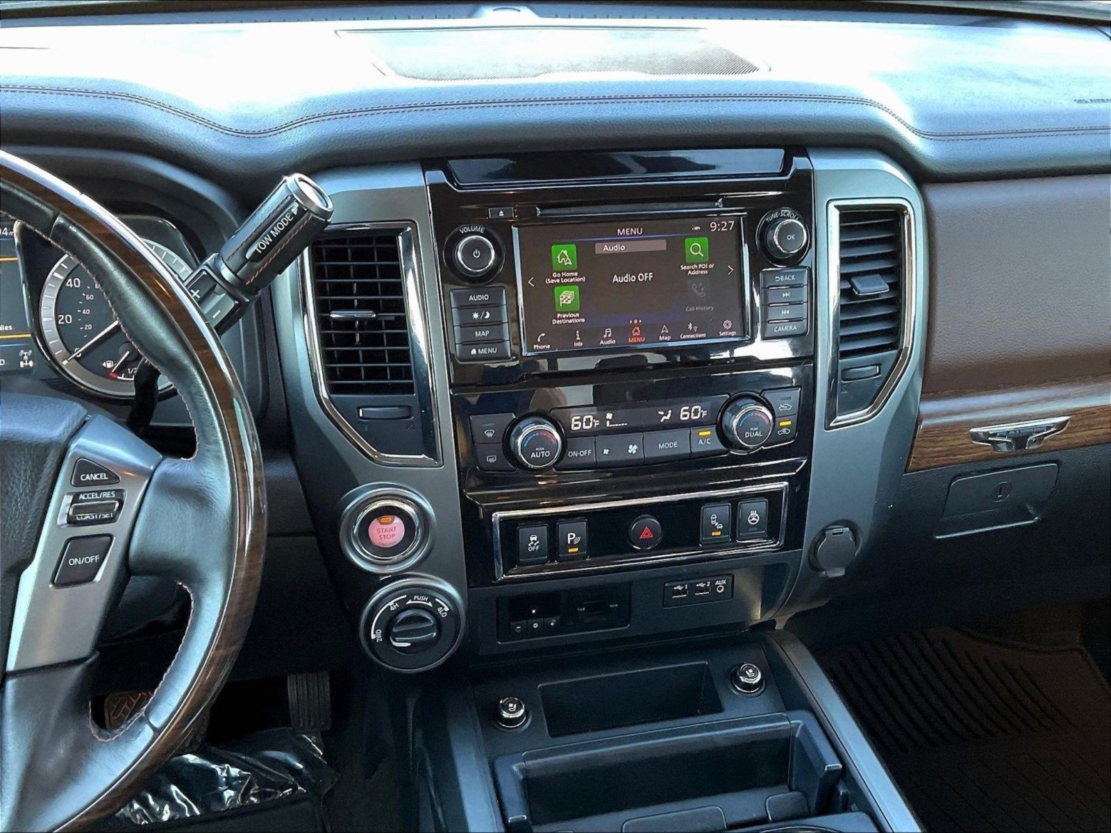 Used 2019 Nissan Titan Platinum Reserve w/ Platinum Utility Package AWD/4WD image 12