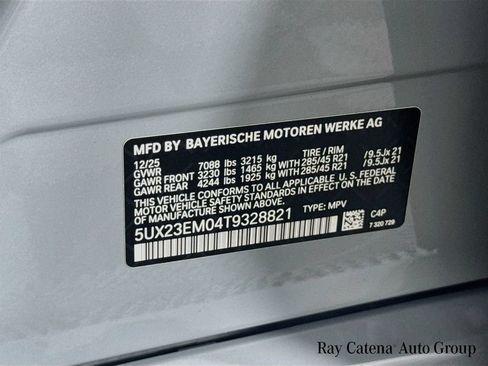 Used 2026 BMW X7 xDrive40i w/ M Sport Package AWD/4WD image 35