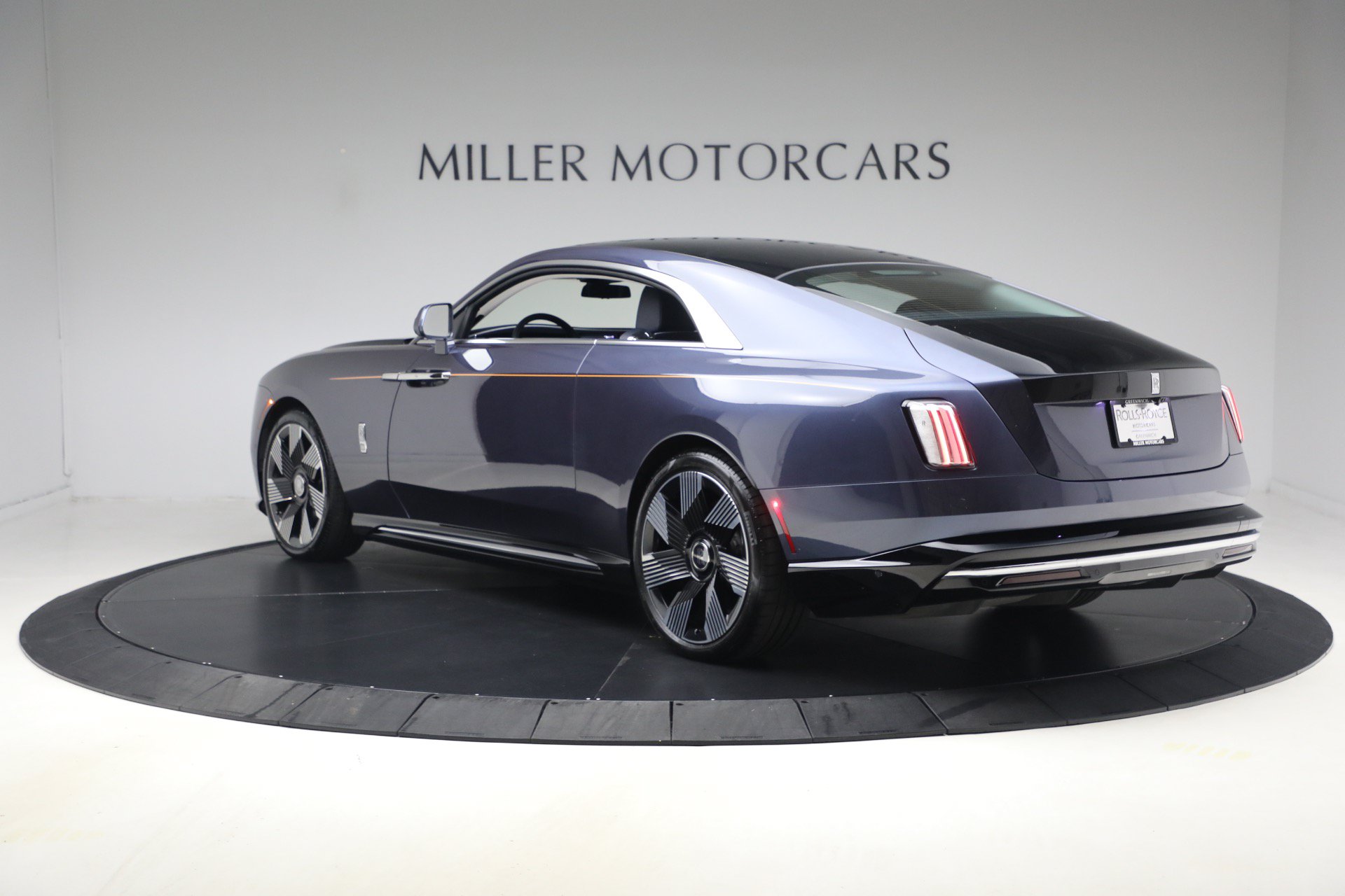 Certified 2024 Rolls-Royce Spectre w/ Spectre Launch Package AWD/4WD image 6