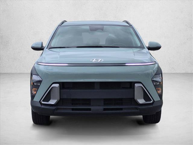 Used 2024 Hyundai Kona SEL FWD image 2