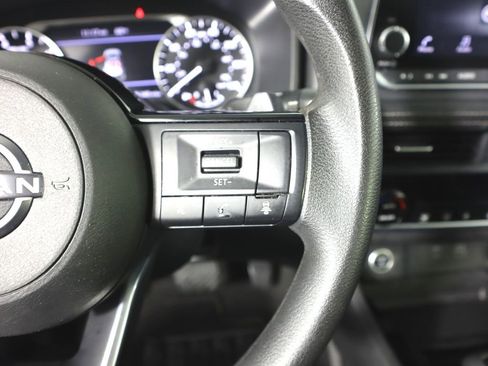 Used 2023 Nissan Rogue SV image 13