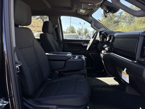 New 2026 GMC Sierra 1500 Elevation image 24