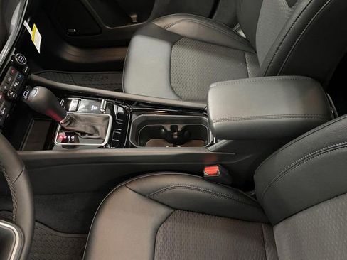 New 2025 Jeep Compass Latitude w/ Sun & Sound Group image 21