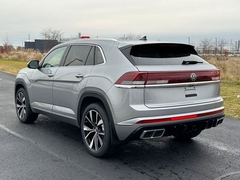 New 2026 Volkswagen Atlas Cross Sport SEL Premium R-Line image 4