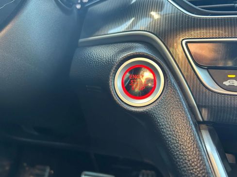 Used 2018 Honda Accord Sport image 11